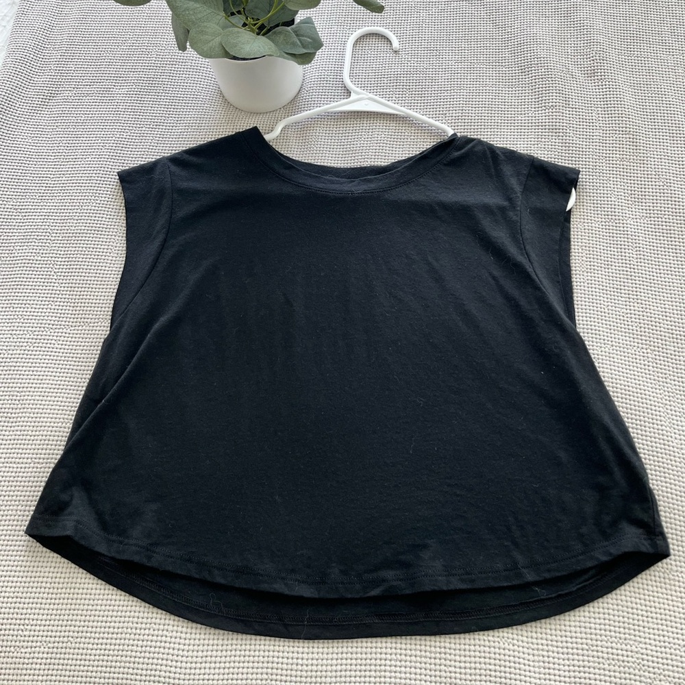 ACTA muscle tank crop workout shirt - black
